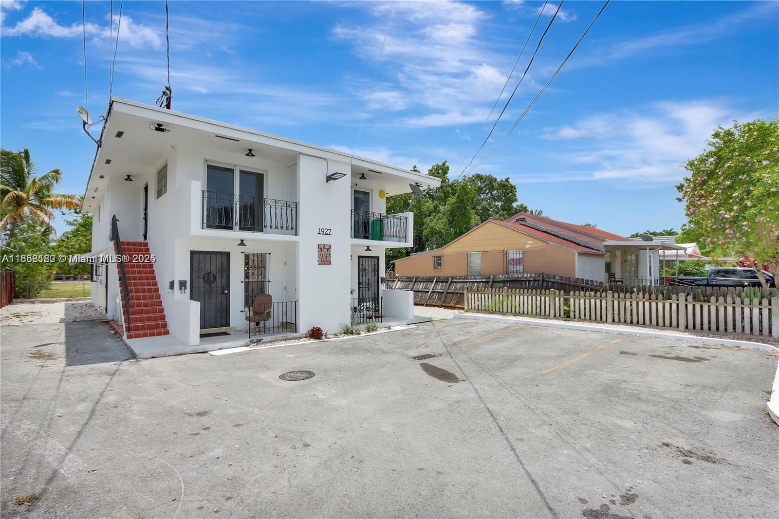  /  3462 sq. ft. $ 2025-08-13 0 Photo