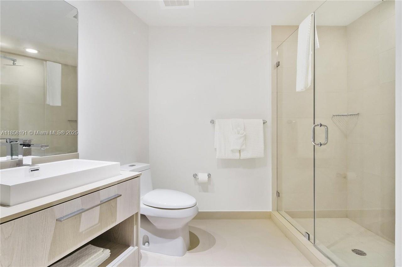2607 1 / 1 852 sq. ft. $ 2025-08-13 0 foto