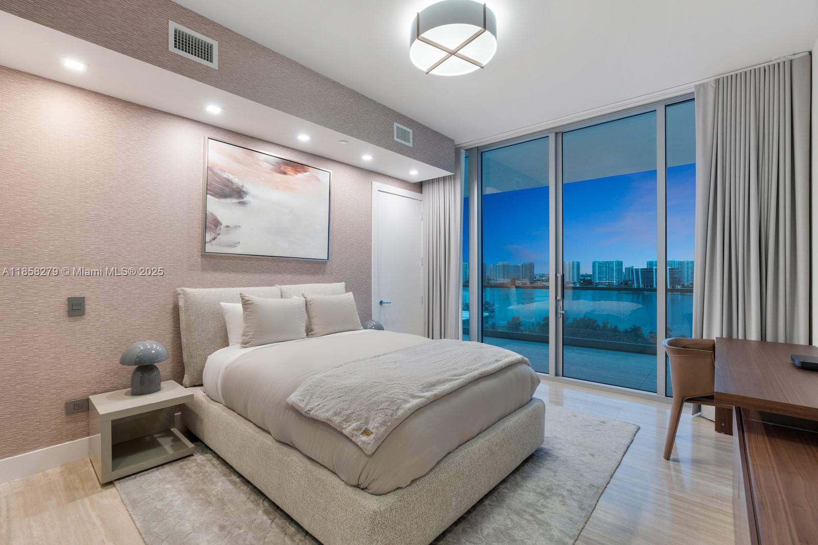 See details 1401/02 6 / 7 3252 sq. ft. $ 2025-08-13 0 Photo