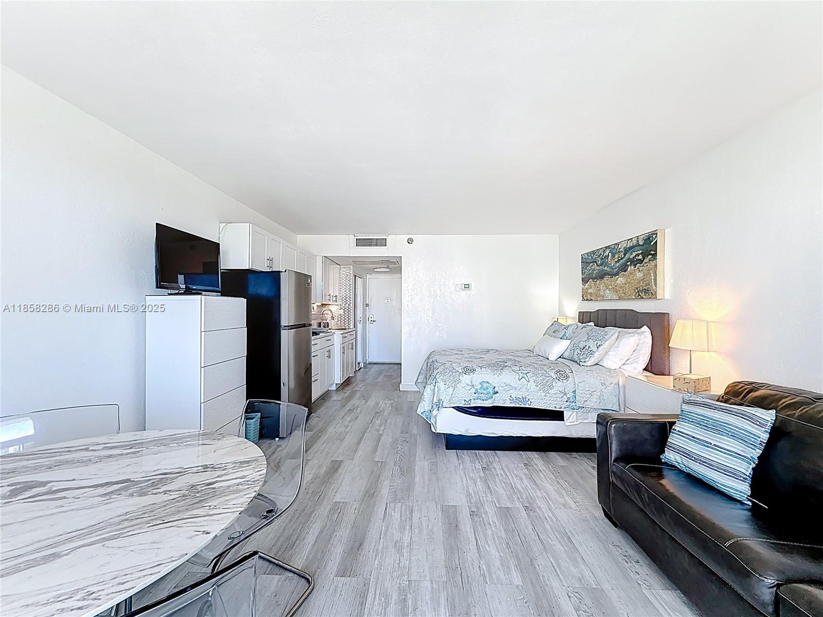 Photo of 19201 Collins Ave  #636, Sunny Isles Beach, Florida, 33160 - 