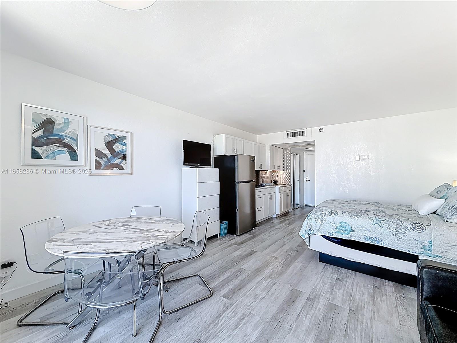 Photo of 19201 Collins Ave  #636, Sunny Isles Beach, Florida, 33160 - 