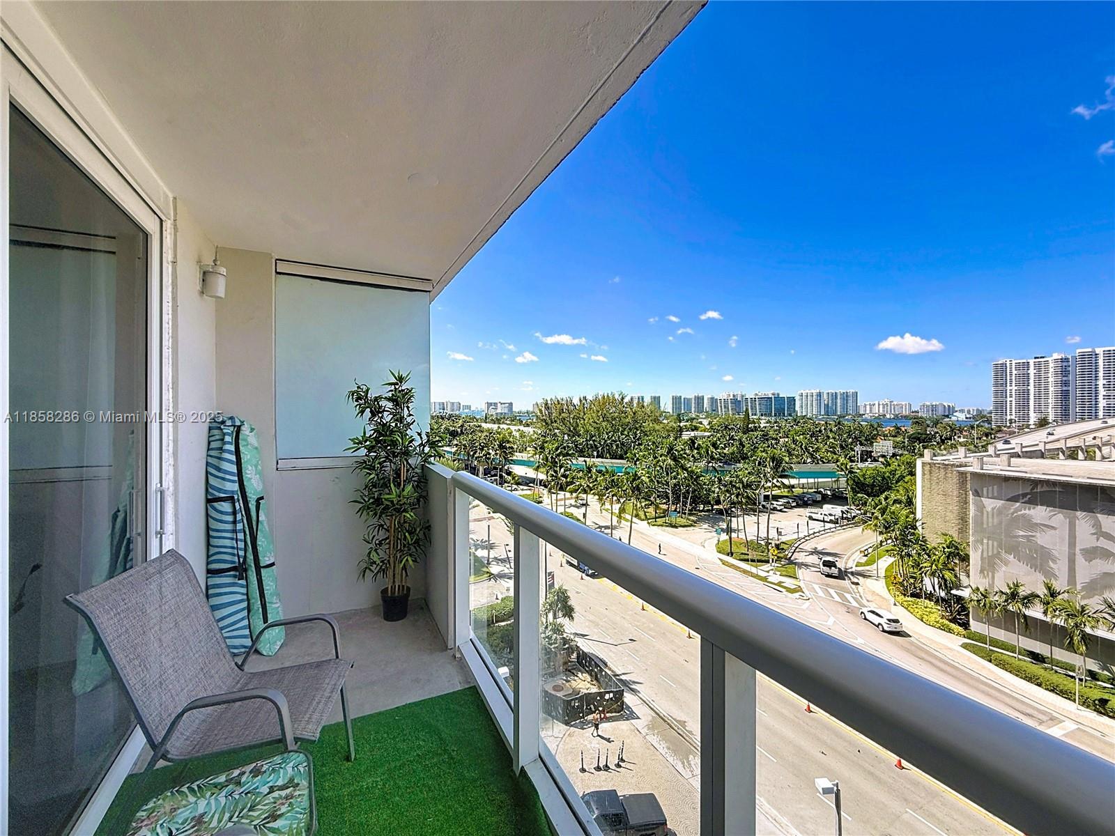 Photo of 19201 Collins Ave  #636, Sunny Isles Beach, Florida, 33160 - 