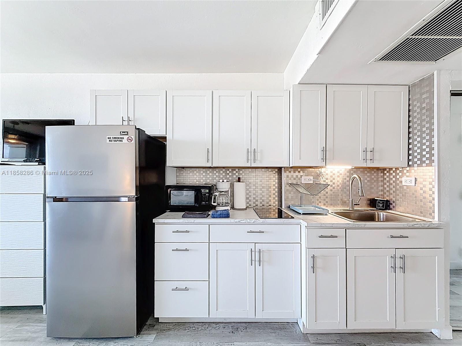 Photo of 19201 Collins Ave  #636, Sunny Isles Beach, Florida, 33160 - 
