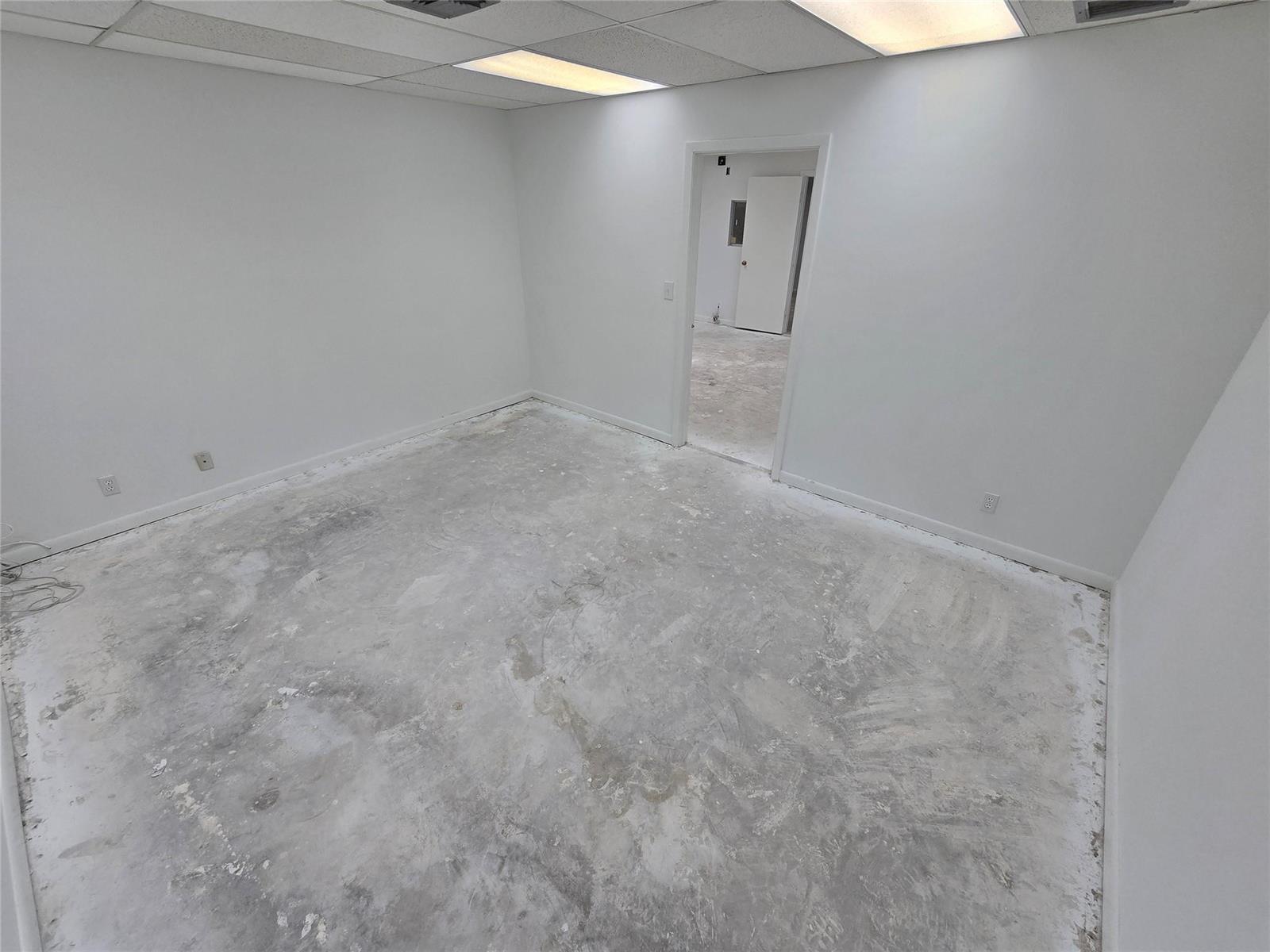 Ver detalles 101 / 0 sq. ft. $ 2026-02-12 0 foto