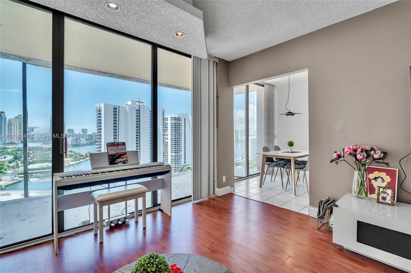Photo of 19355 Turnberry Way  #19F, Aventura, Florida, 33180 - 