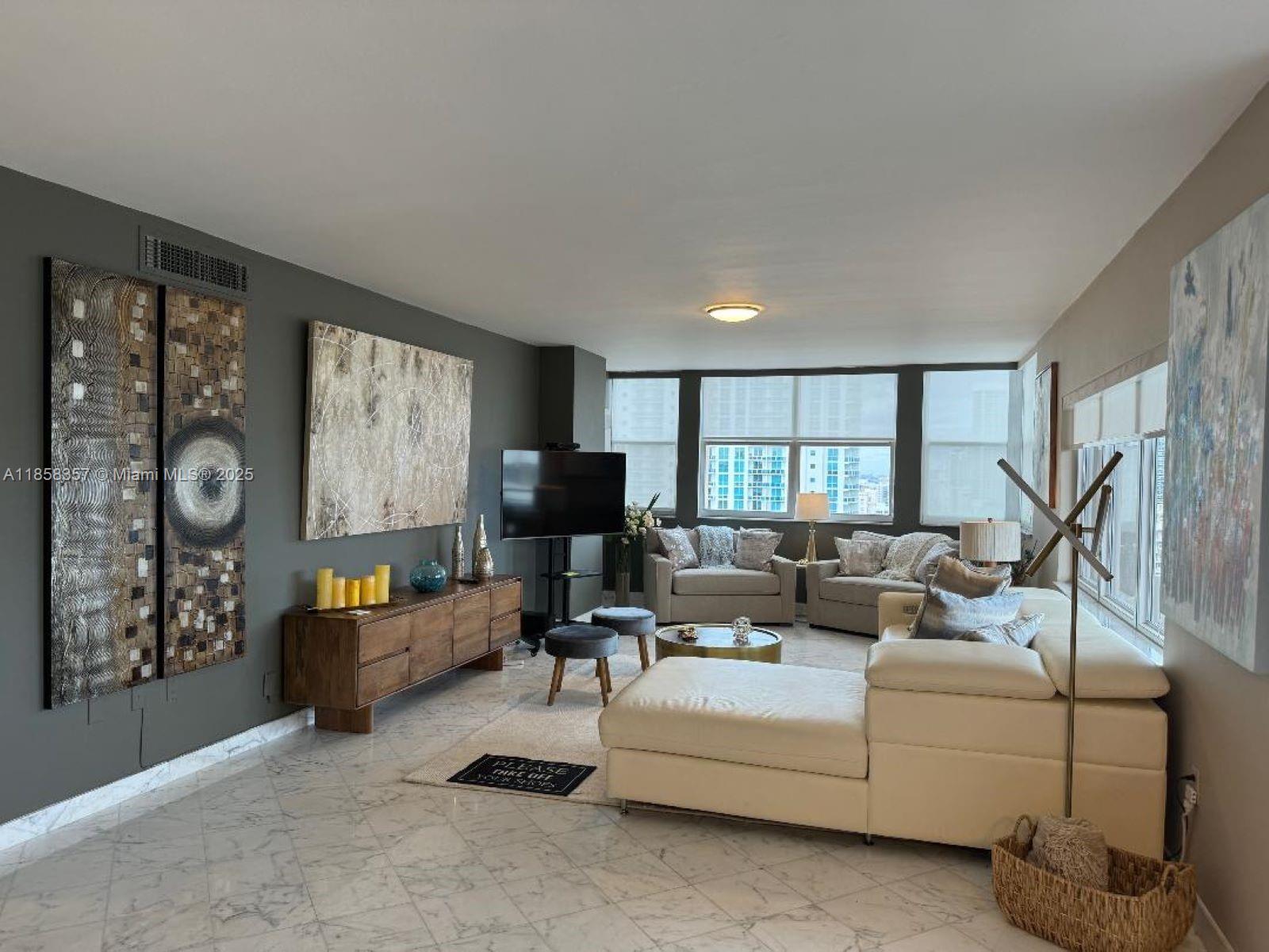 PHP 2 / 2 1380 sq. ft. $ 2025-08-13 0 Photo