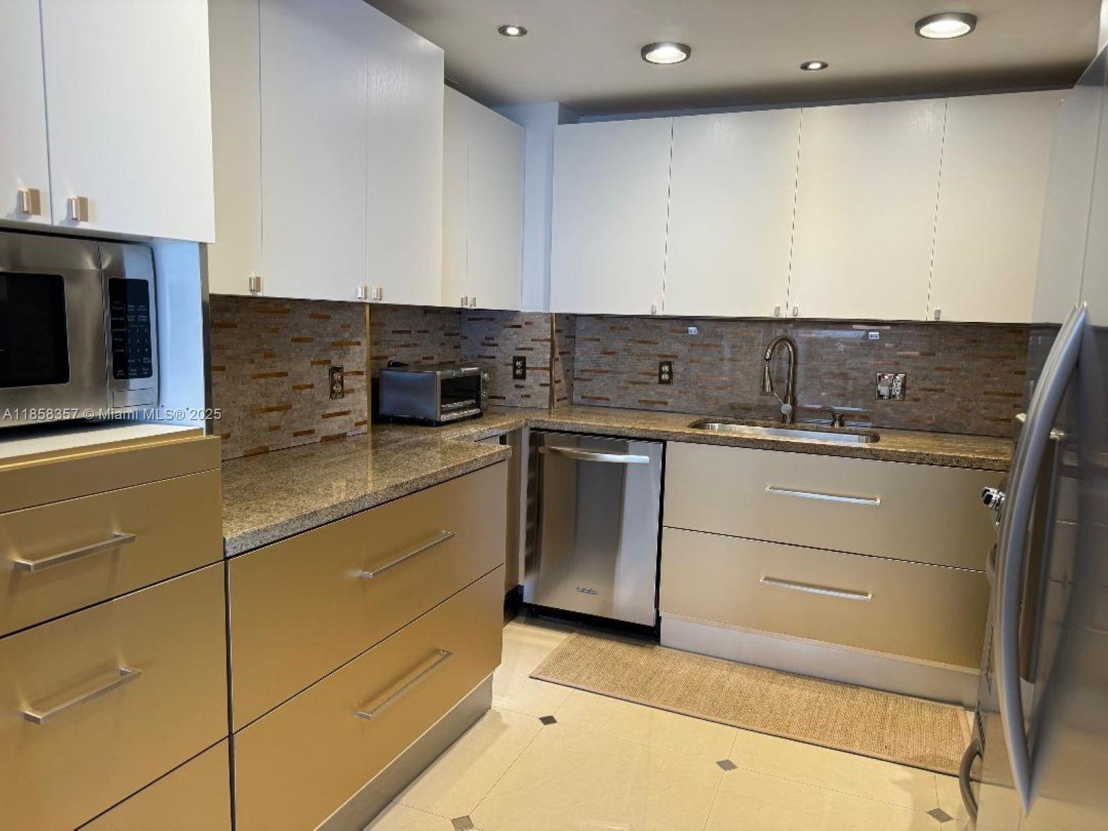 PHP 2 / 2 1380 sq. ft. $ 2025-08-13 0 Photo