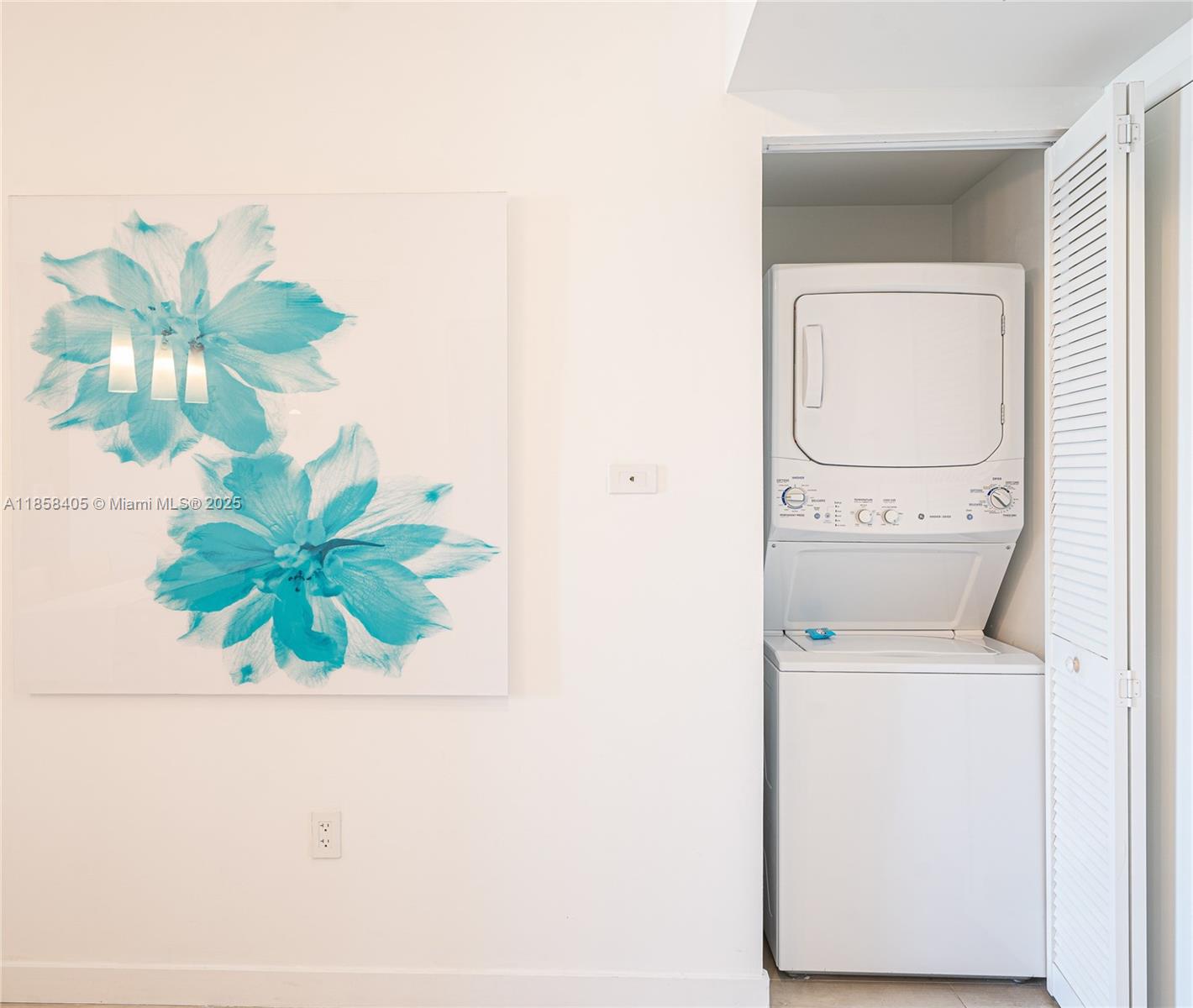 Photo of 2602 Hallandale Beach Blvd  #R706, Hallandale Beach, Florida, 33009 - 
