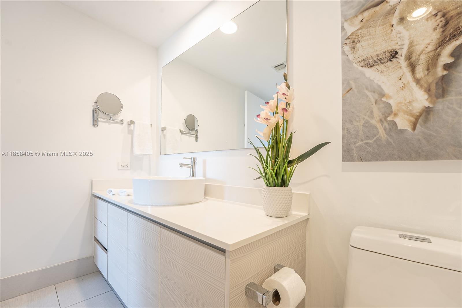 Photo of 2602 Hallandale Beach Blvd  #R706, Hallandale Beach, Florida, 33009 - 