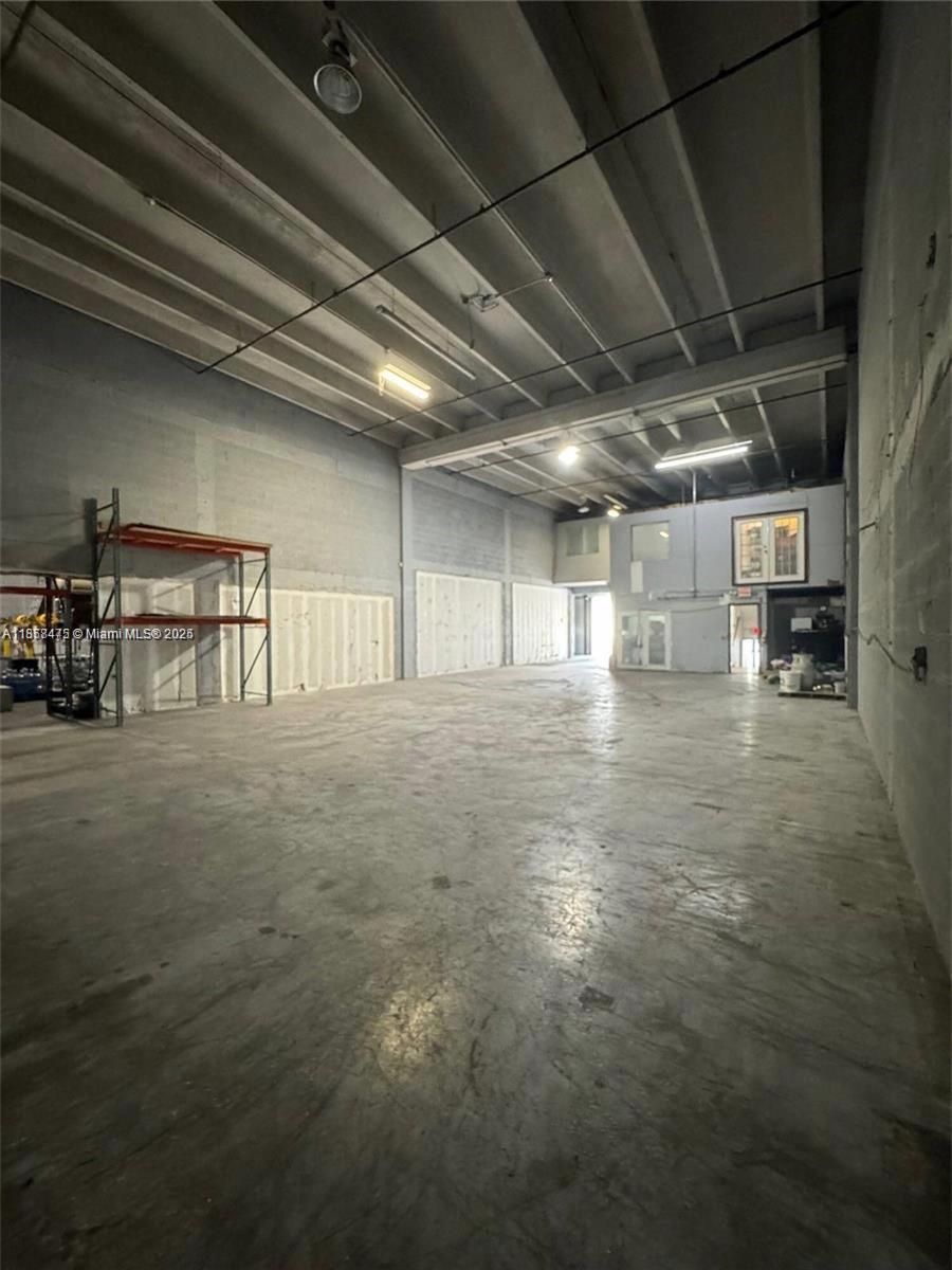 4  /   sq. ft. $ 2025-08-13 0 Photo