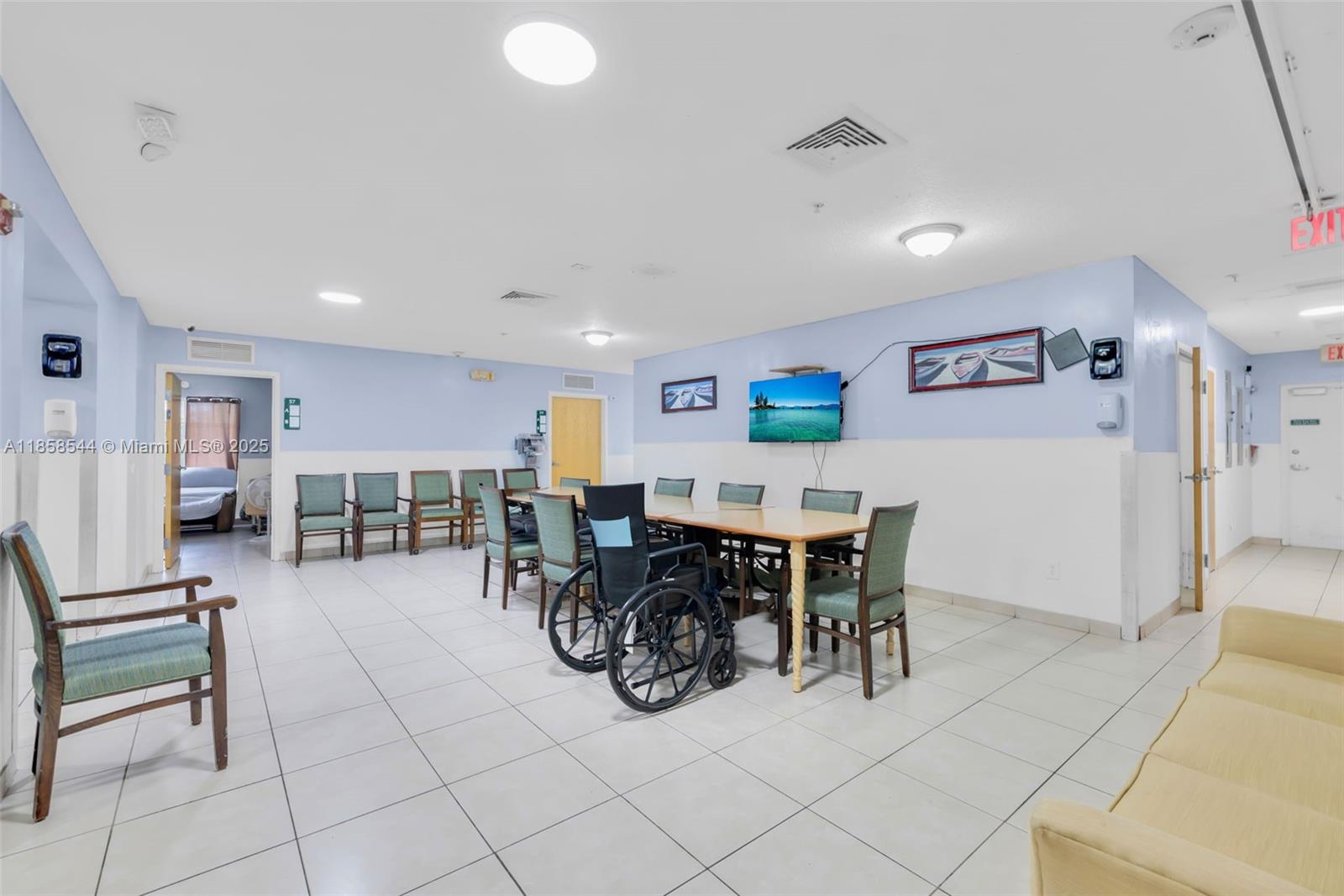   /   sq. ft. $ 2025-08-13 0 Photo