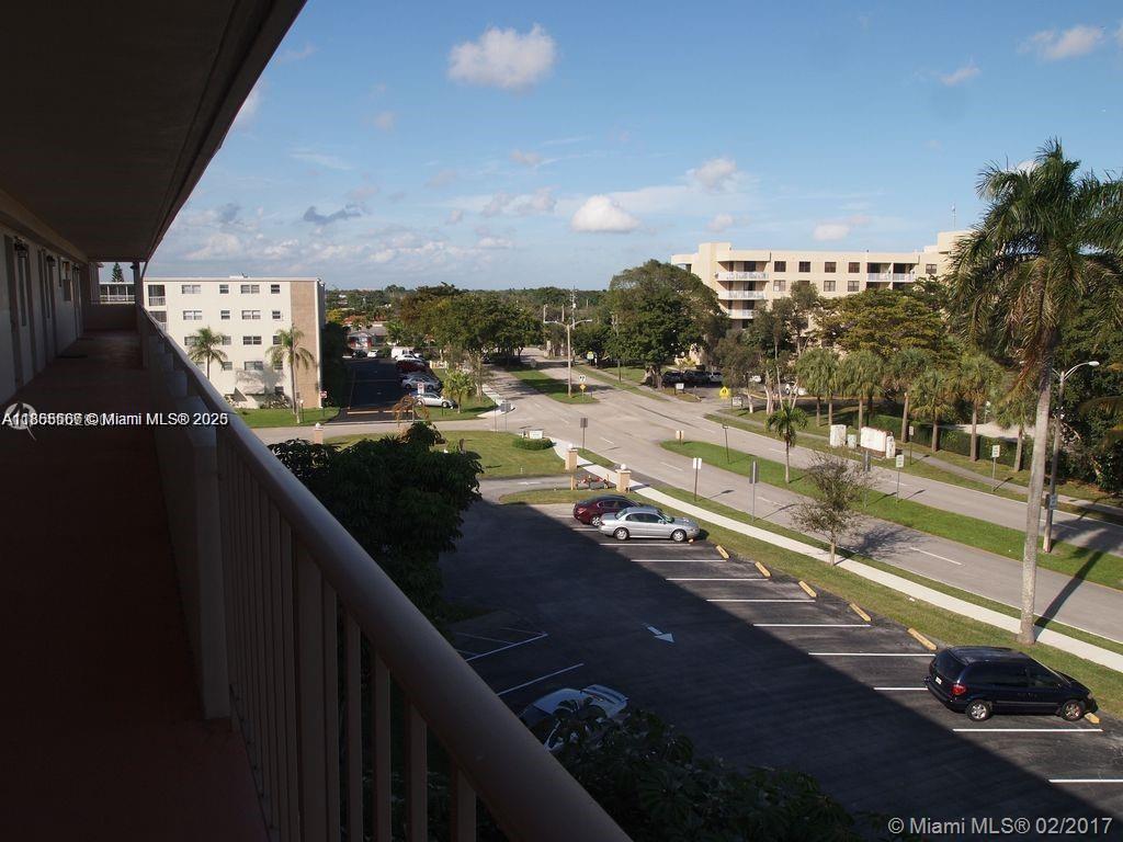 502 1 / 2 775 sq. ft. $ 2025-08-14 0 Photo