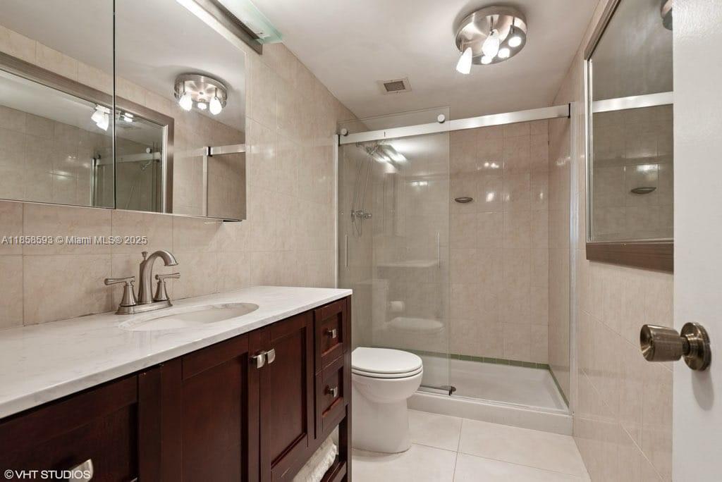 7G 2 / 2 1240 sq. ft. $ 2025-08-14 0 Photo