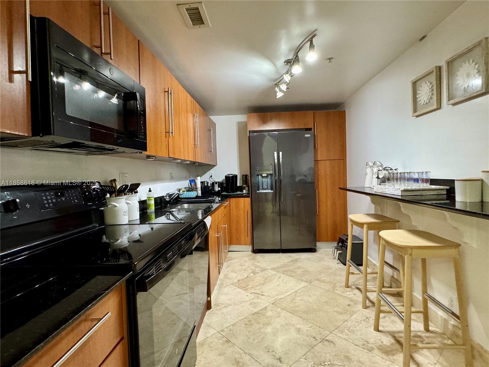 Photo of 3001 Ocean Dr  #119, Hollywood, Florida, 33019 - 