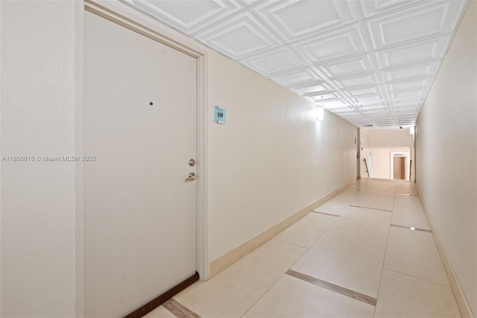 Photo of 3001 Ocean Dr  #119, Hollywood, Florida, 33019 - 