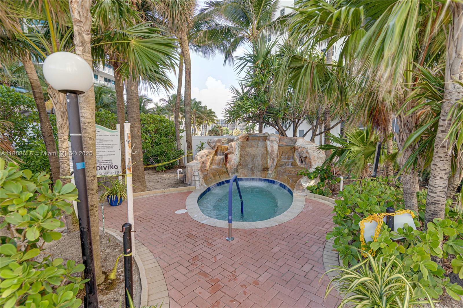 Photo of 3001 Ocean Dr  #119, Hollywood, Florida, 33019 - 