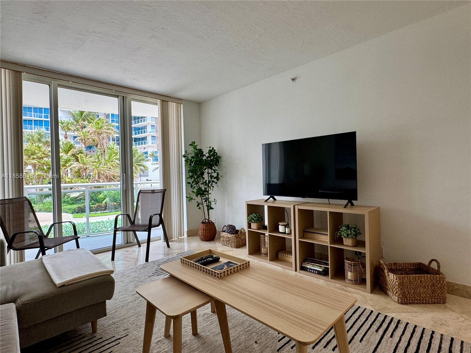 Photo of 3001 Ocean Dr  #119, Hollywood, Florida, 33019 - 