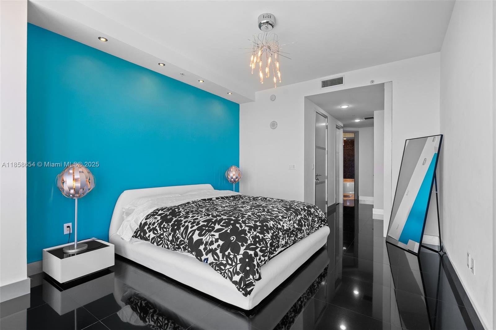 4306 2 / 3 1614 sq. ft. $ 2025-08-14 0 Photo