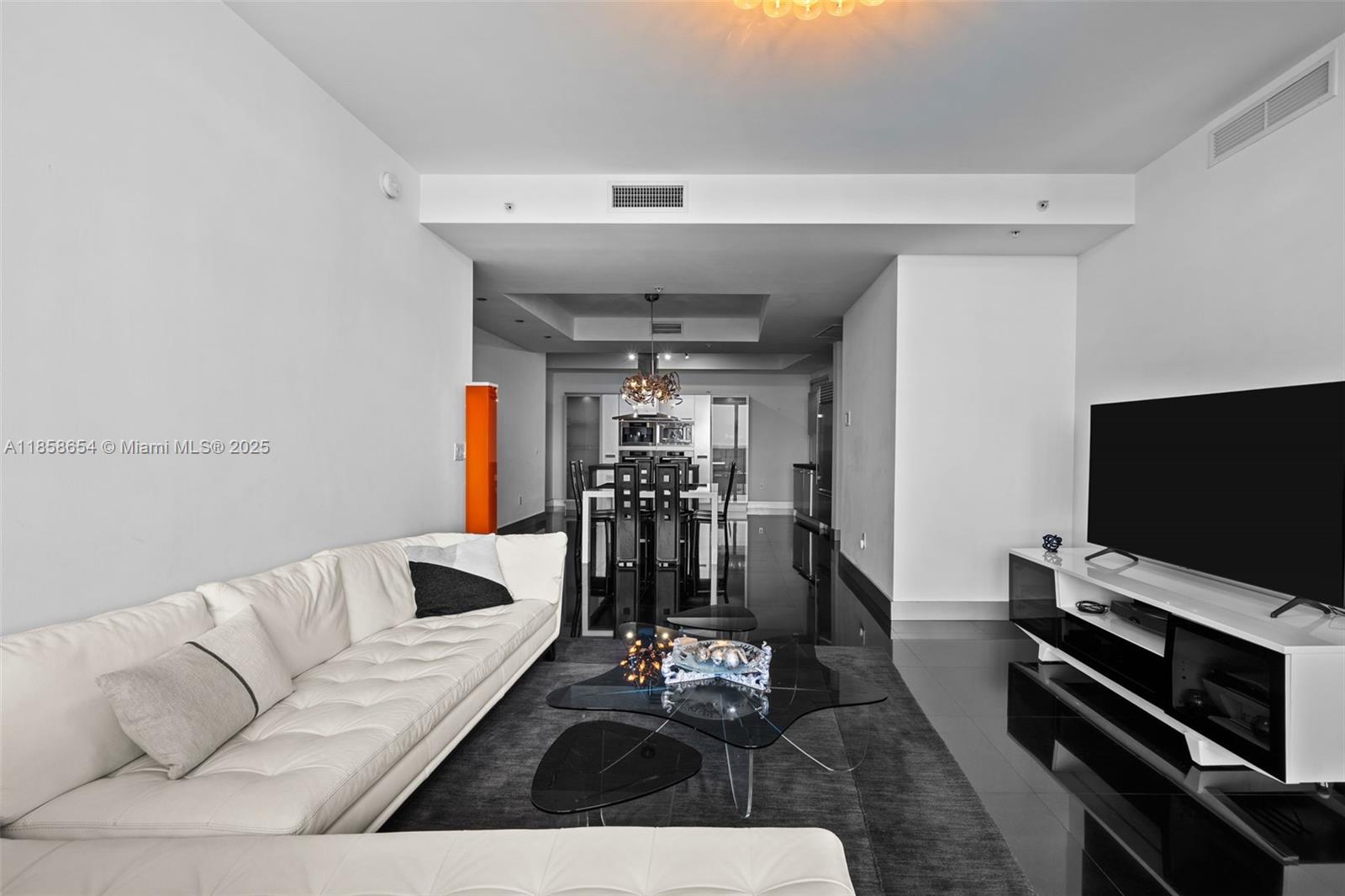 4306 2 / 3 1614 sq. ft. $ 2025-08-14 0 Photo