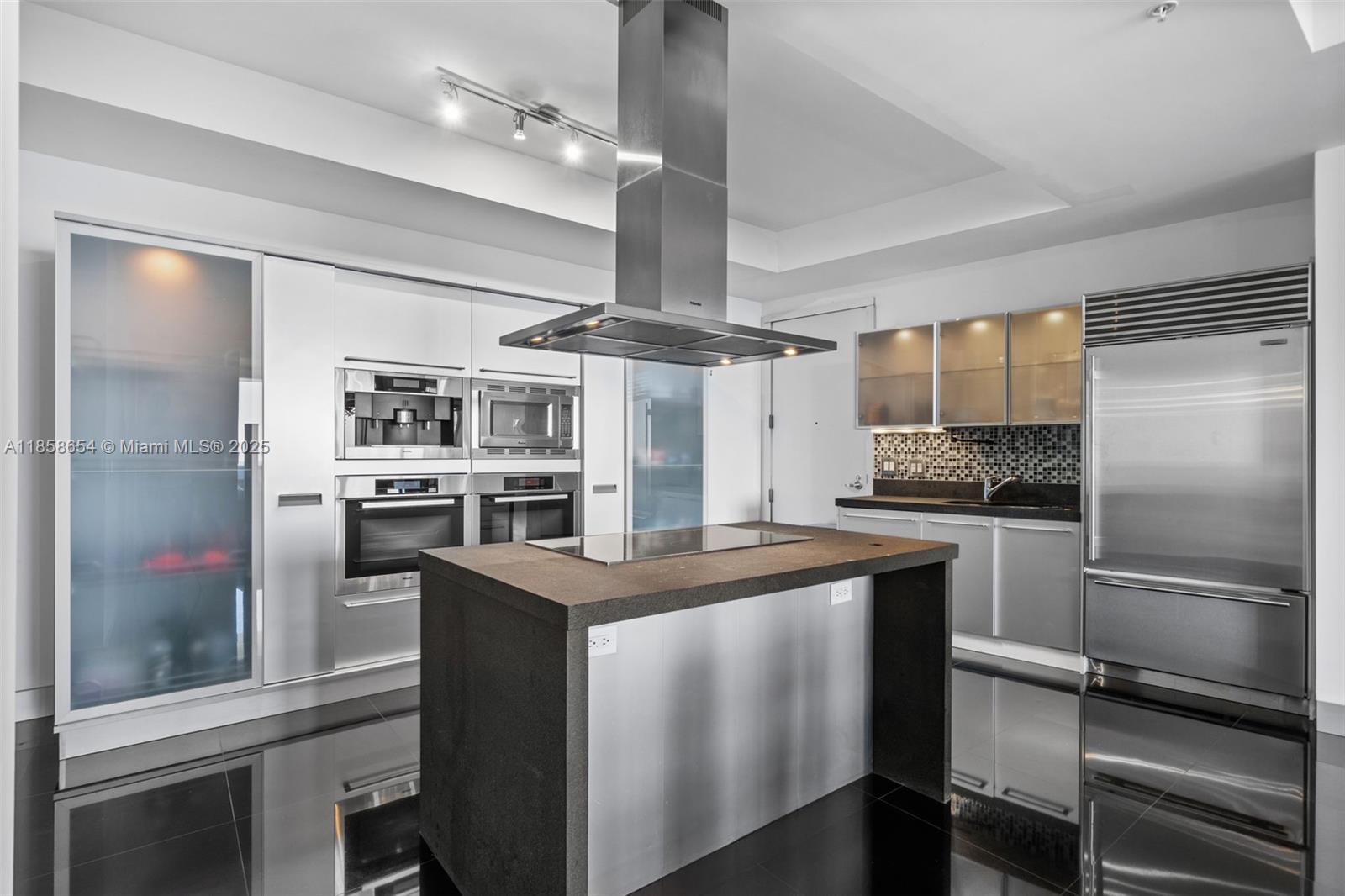 4306 2 / 3 1614 sq. ft. $ 2025-08-14 0 Photo