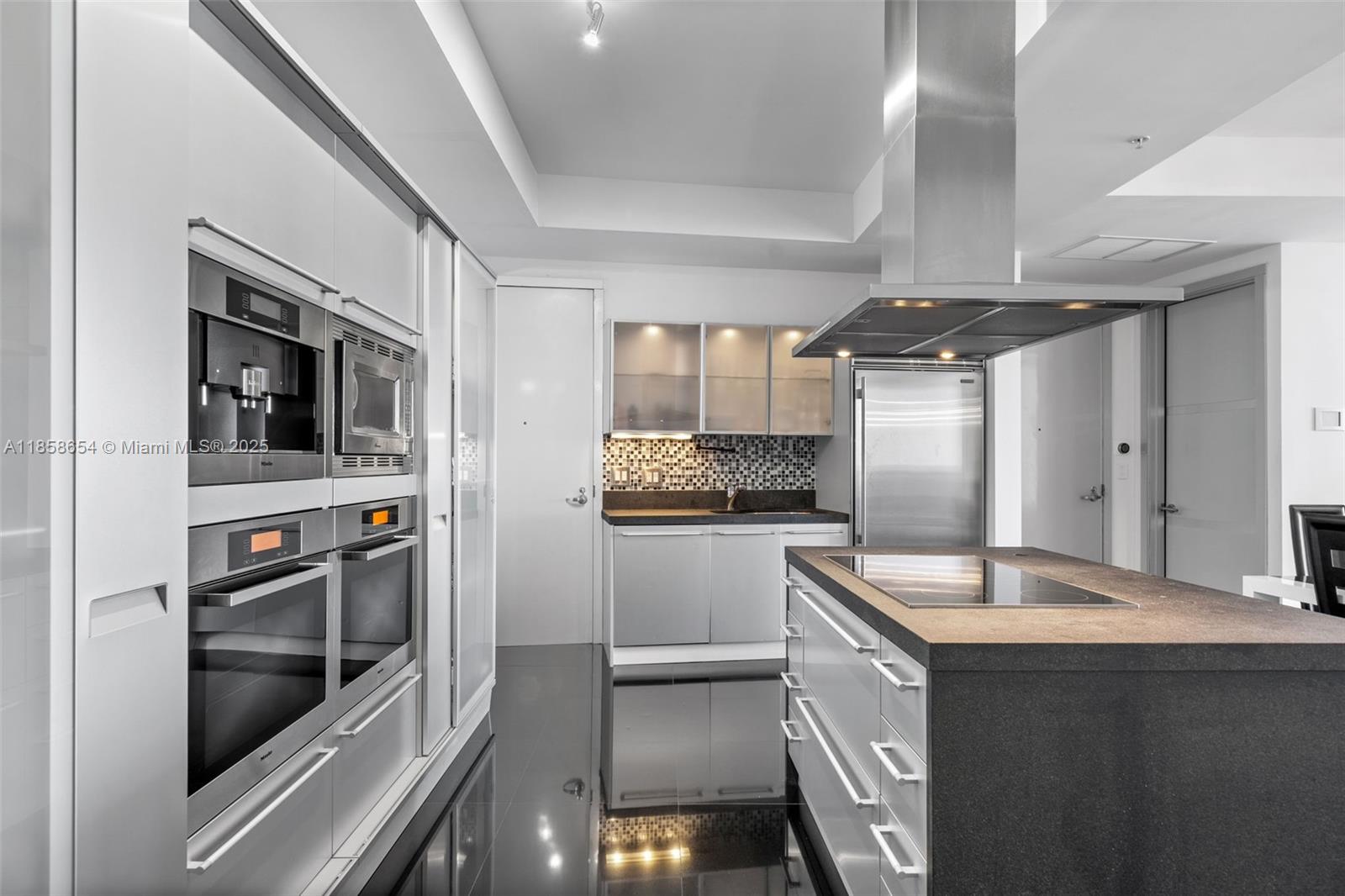 4306 2 / 3 1614 sq. ft. $ 2025-08-14 0 Photo