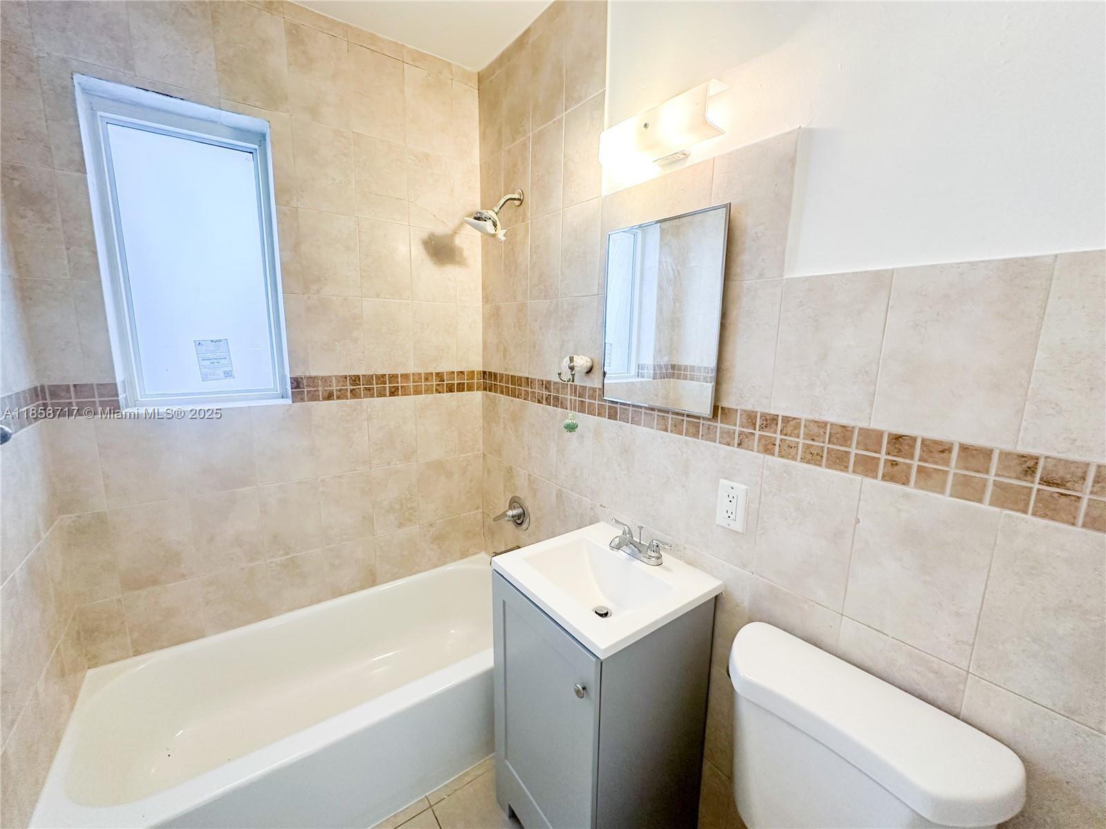   /   sq. ft. $ 2025-08-14 0 Photo