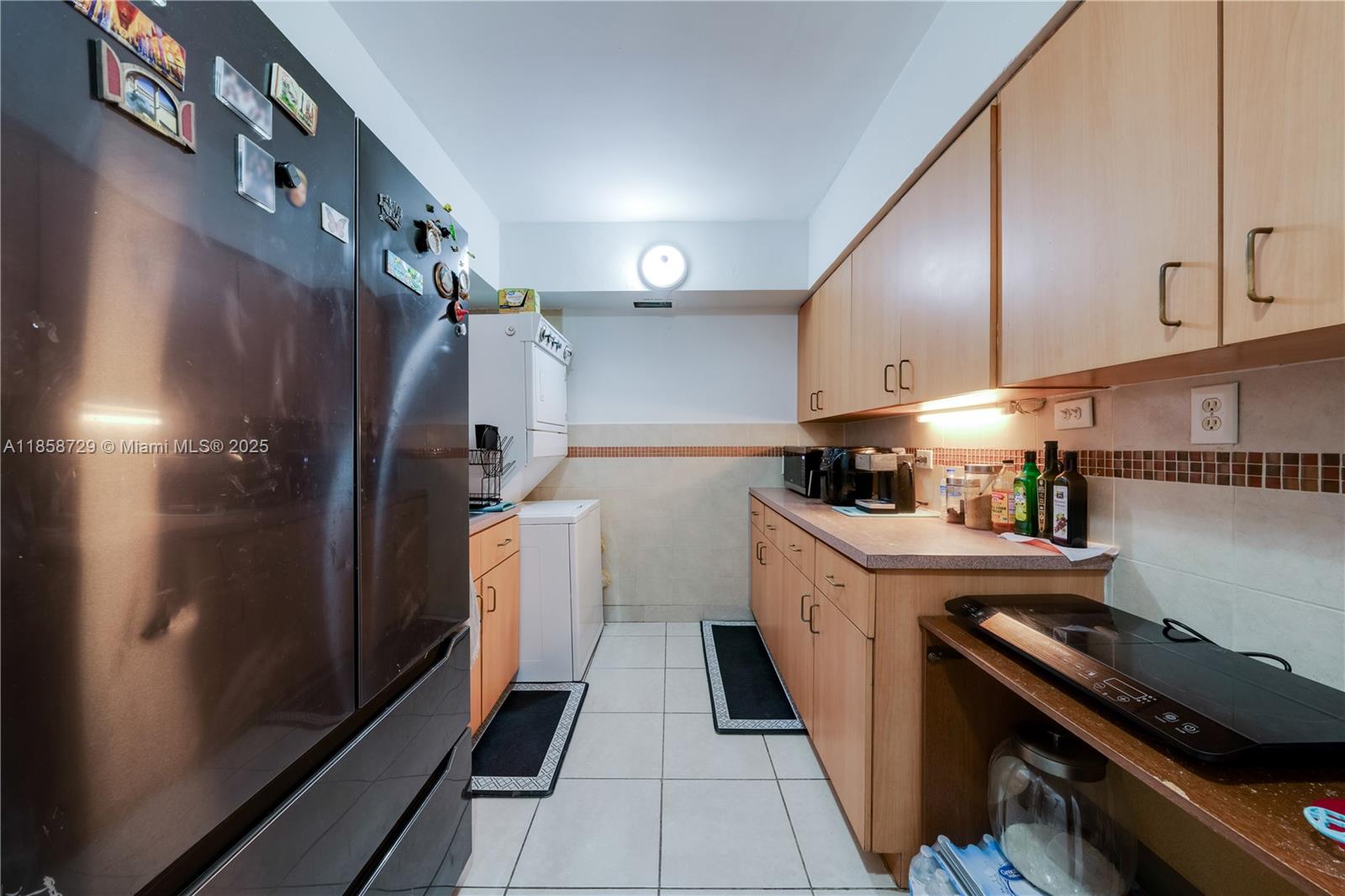   /  4353 sq. ft. $ 2025-08-14 0 Photo