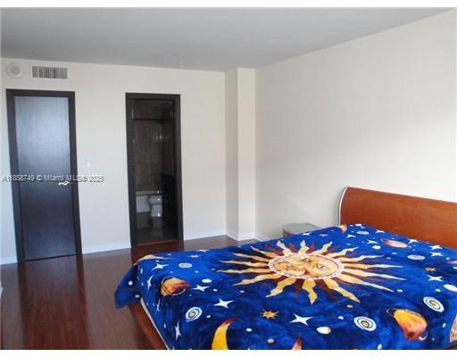 1612 2 / 2 1087 sq. ft. $ 2025-08-14 0 foto