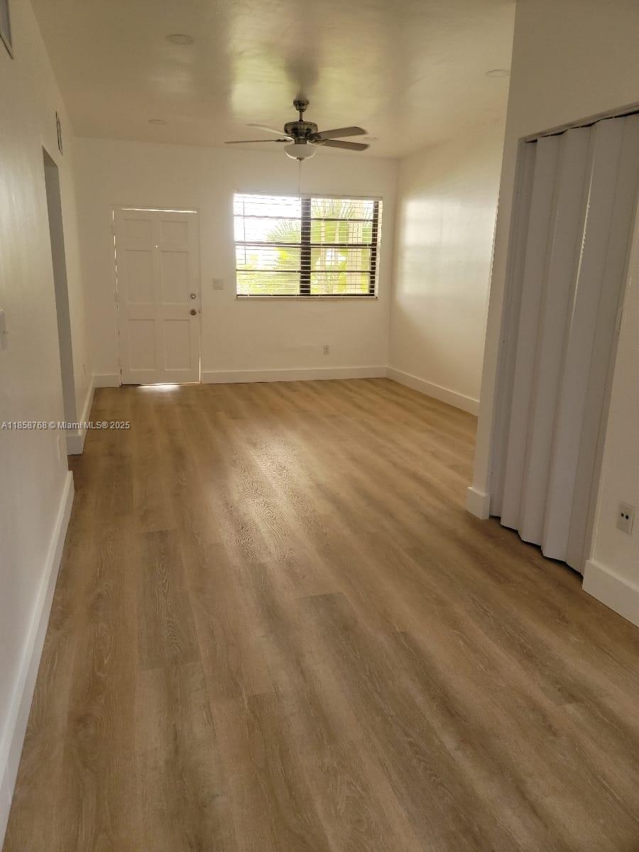 See details / 3425 sq. ft. $ 2025-08-14 0 Photo