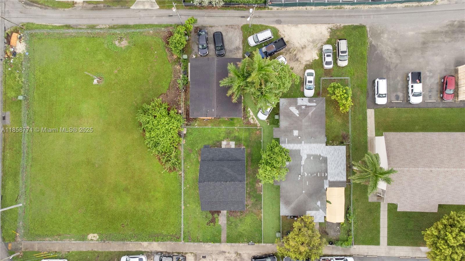See details / 1752 sq. ft. $ 2025-08-14 0 Photo