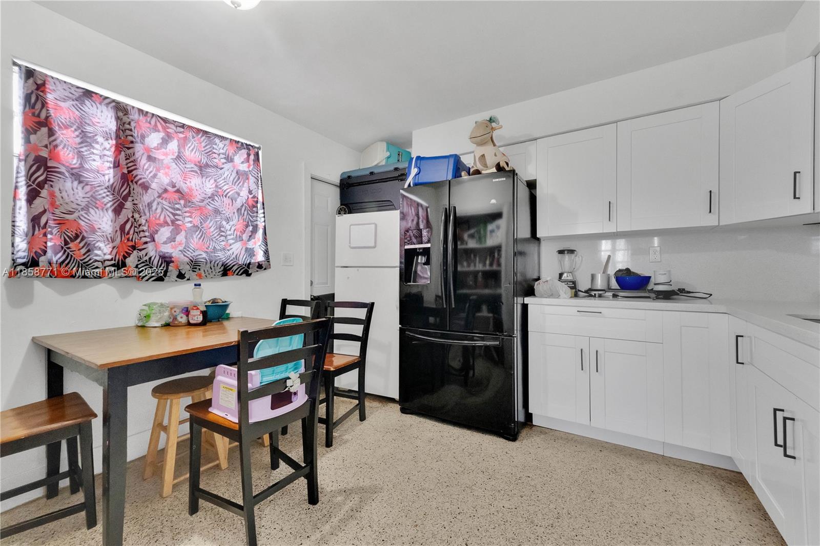 See details / 1752 sq. ft. $ 2025-08-14 0 Photo