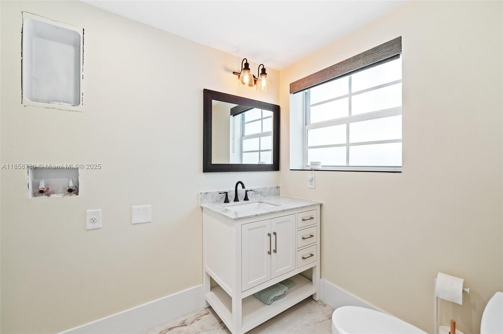   /  3443 sq. ft. $ 2025-08-14 0 Photo