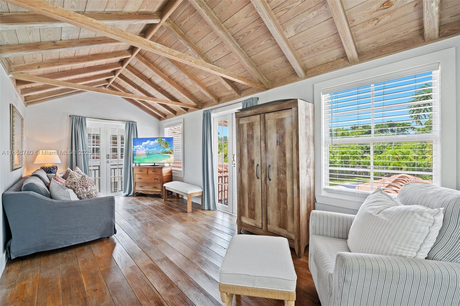   /  3443 sq. ft. $ 2025-08-14 0 Photo