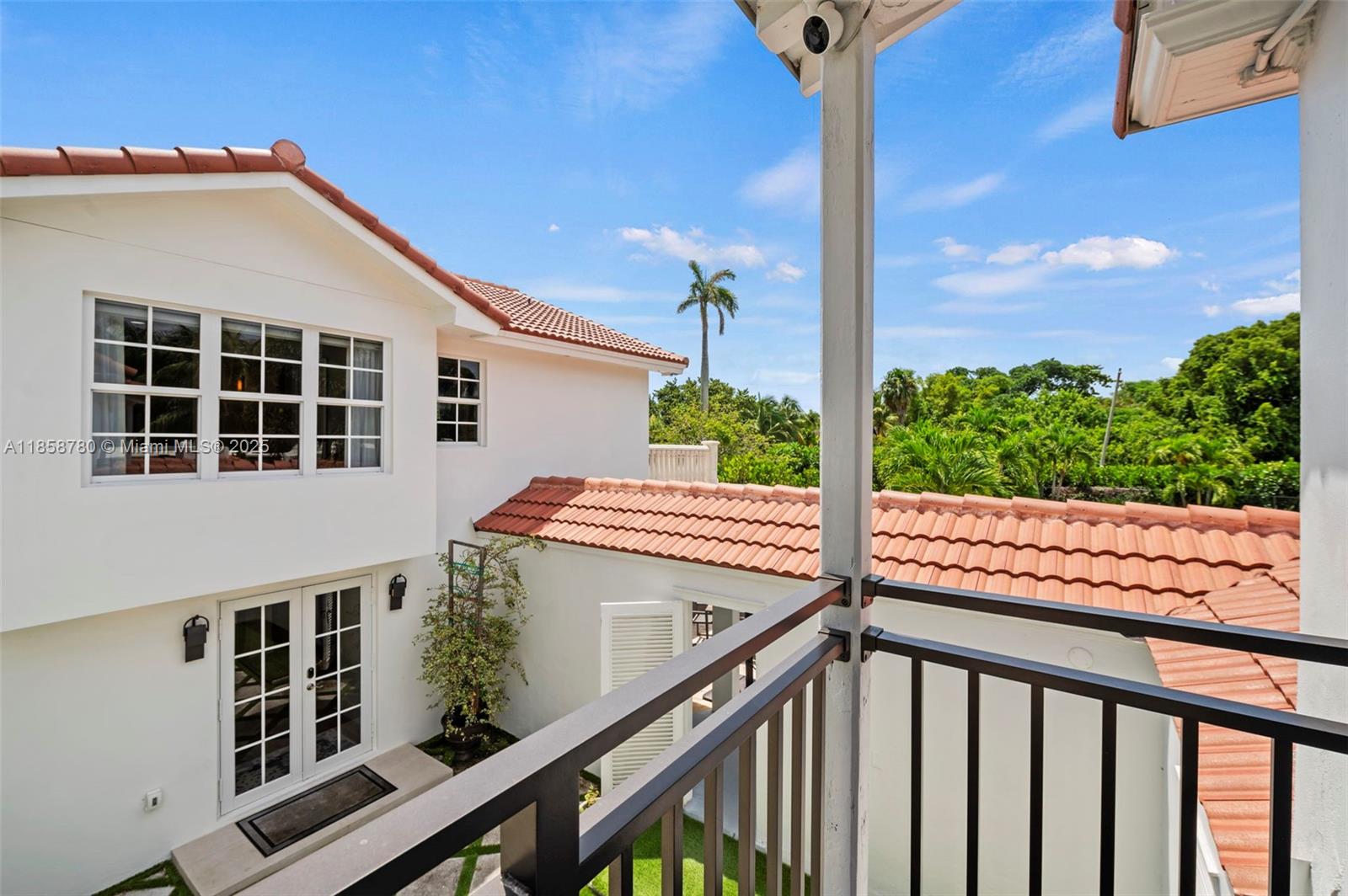   /  3443 sq. ft. $ 2025-08-14 0 Photo