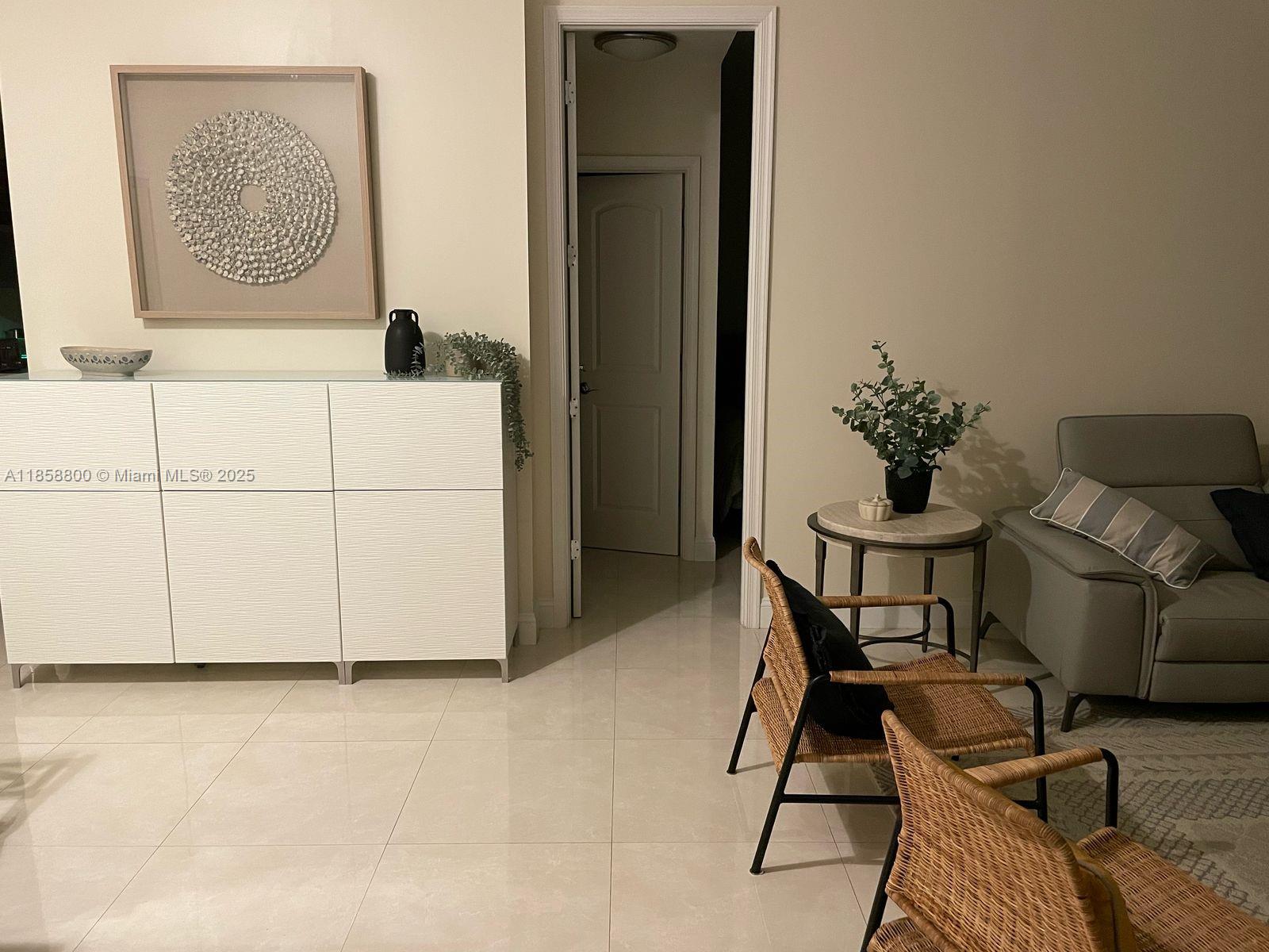 PH29 2 / 2 1331 sq. ft. $ 2025-08-15 0 Photo