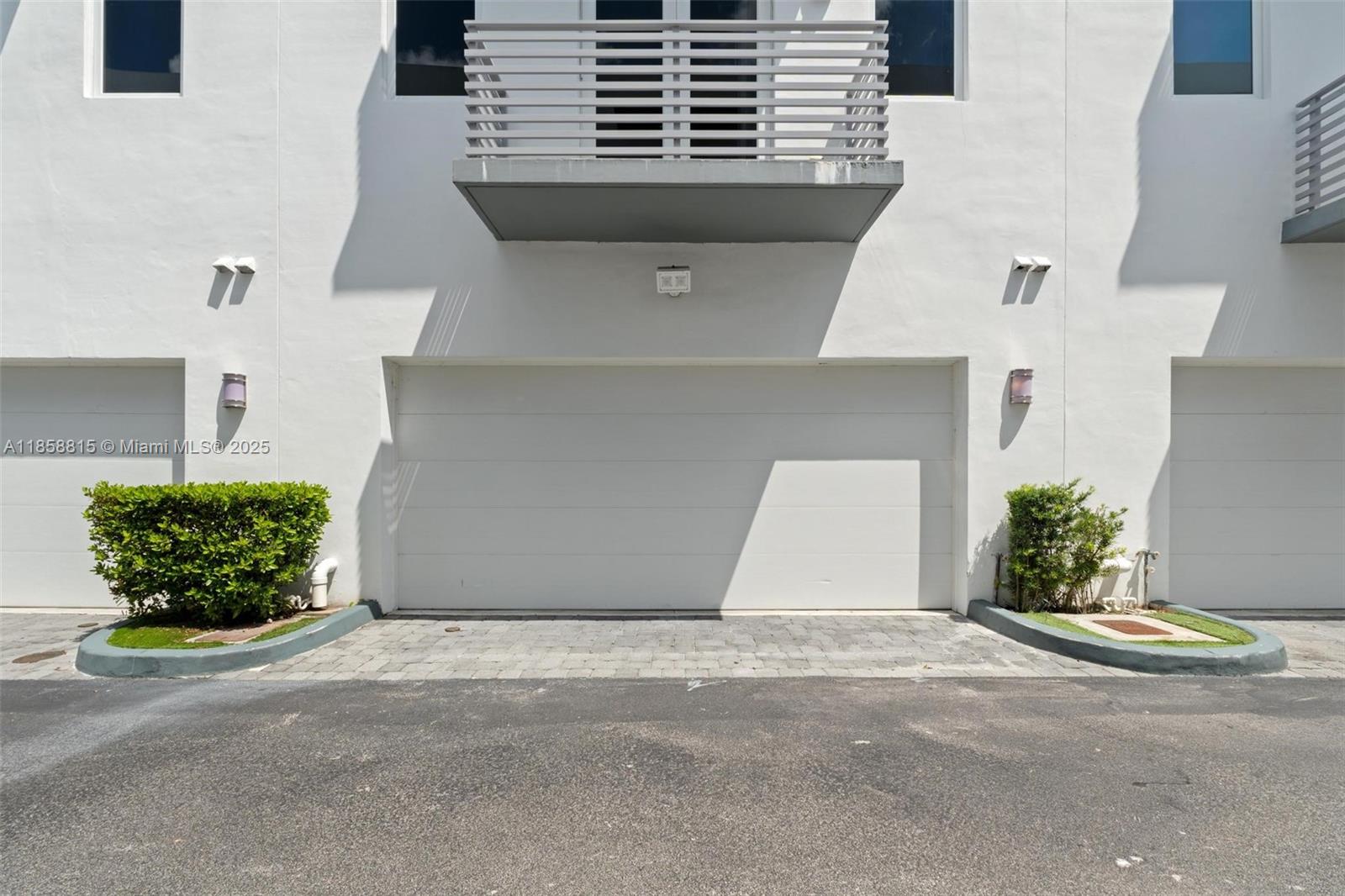 9161 4 / 4 2408 sq. ft. $ 2025-08-14 0 foto