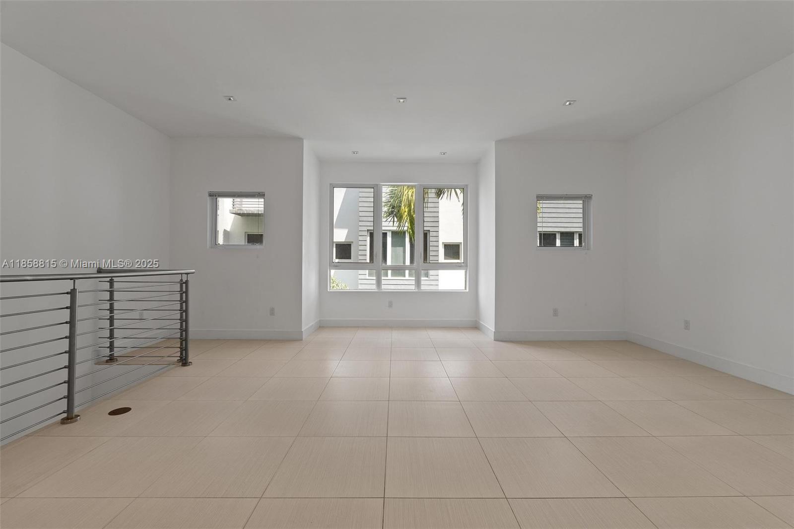 9161 4 / 4 2408 sq. ft. $ 2025-08-14 0 foto