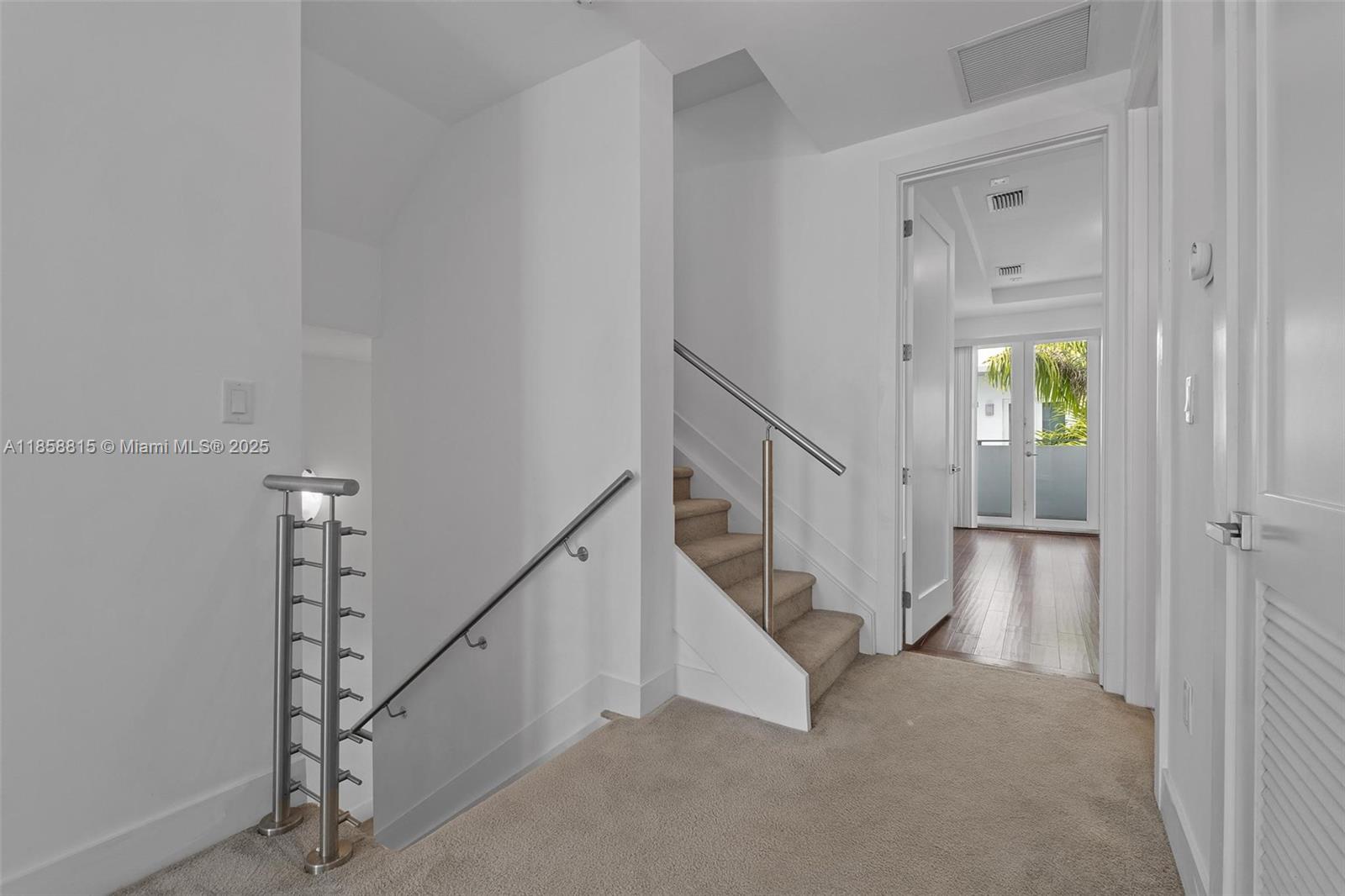 9161 4 / 4 2408 sq. ft. $ 2025-08-14 0 foto