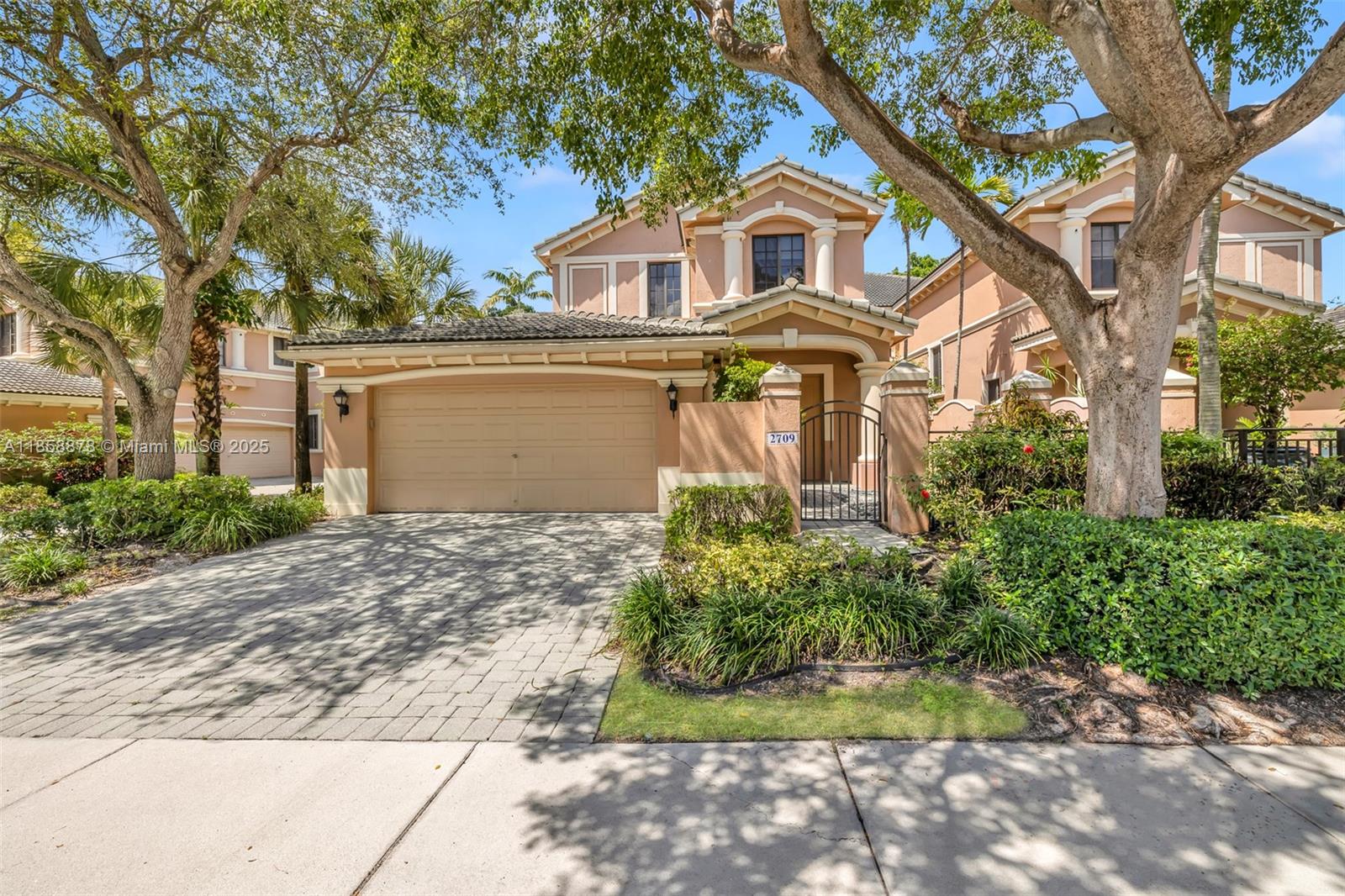 See details 2709 4 / 3 2360 sq. ft. $ 2025-08-14 0 Photo