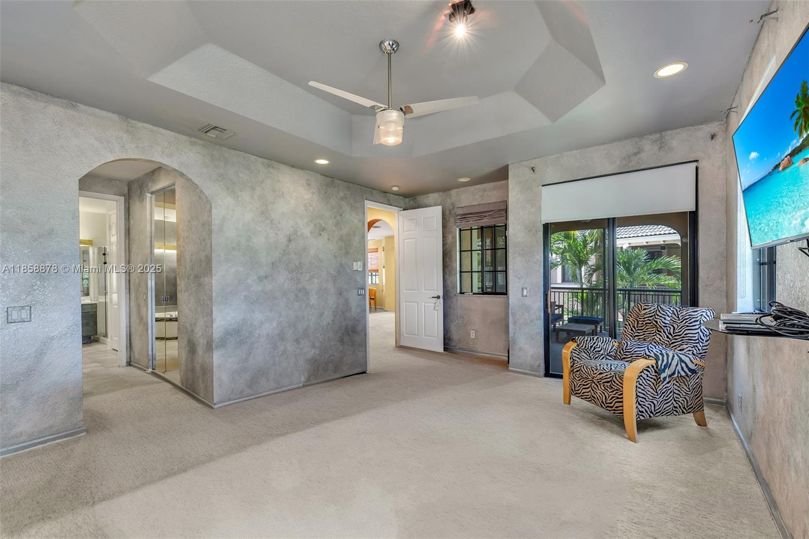 See details 2709 4 / 3 2360 sq. ft. $ 2025-08-14 0 Photo