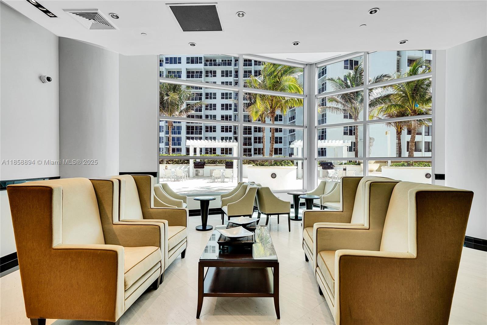 Photo of 3101 Ocean Dr  #701, Hollywood, Florida, 33019 - 