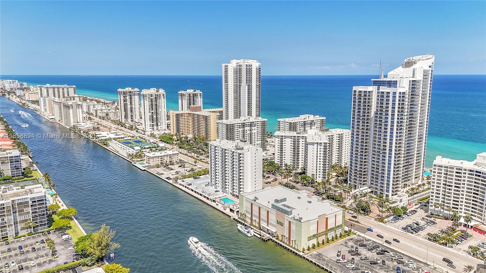 Photo of 3101 Ocean Dr  #701, Hollywood, Florida, 33019 - 