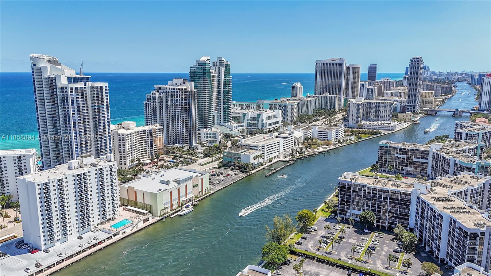 Photo of 3101 Ocean Dr  #701, Hollywood, Florida, 33019 - 