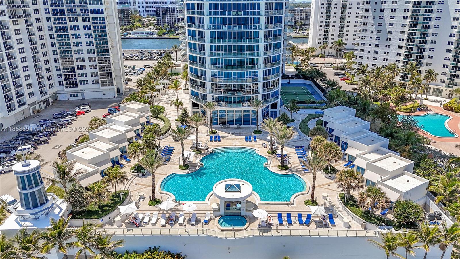 Photo of 3101 Ocean Dr  #701, Hollywood, Florida, 33019 - 