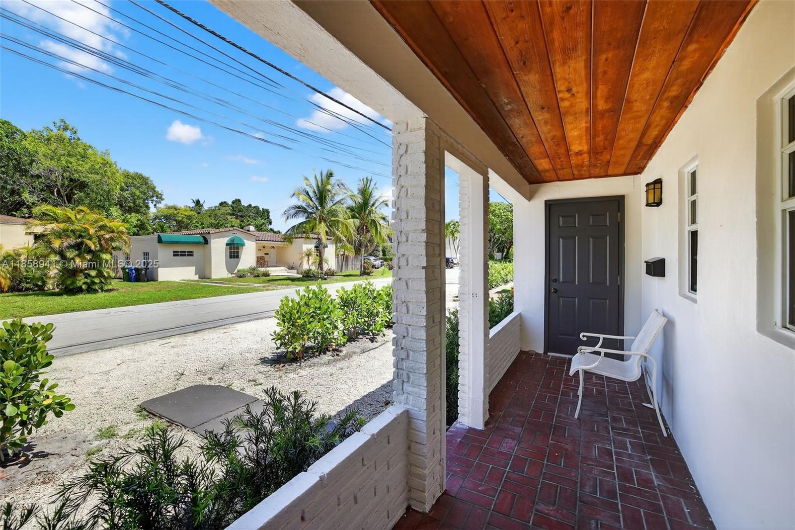   /  2085 sq. ft. $ 2025-08-14 0 Photo