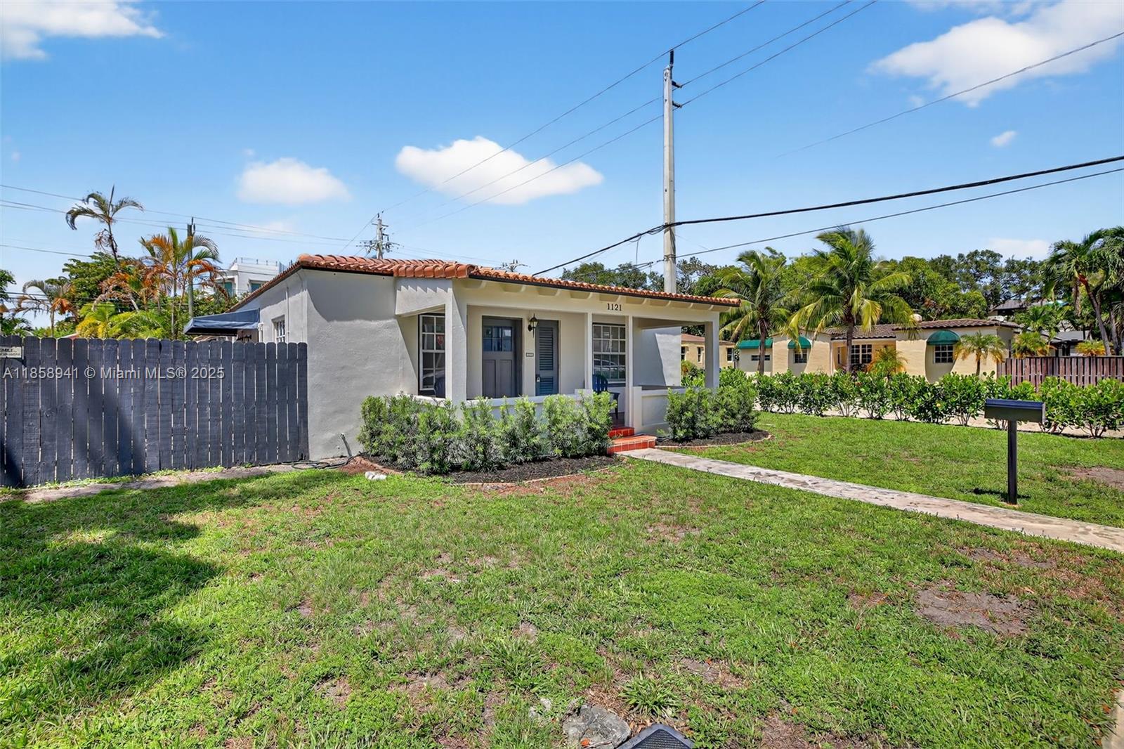   /  2085 sq. ft. $ 2025-08-14 0 Photo