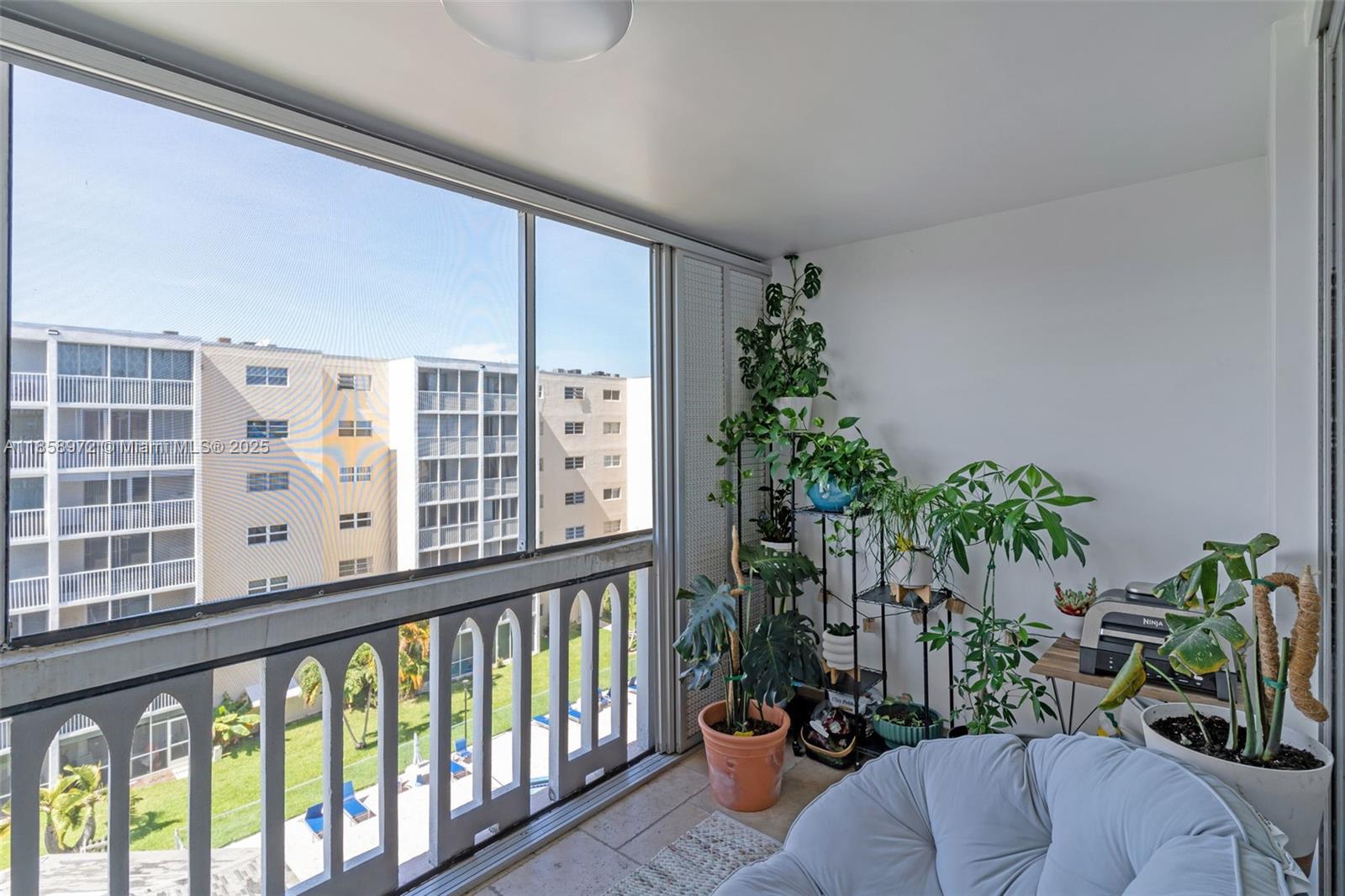 Photo of 301 14th Ave  #601, Hallandale Beach, Florida, 33009 - 