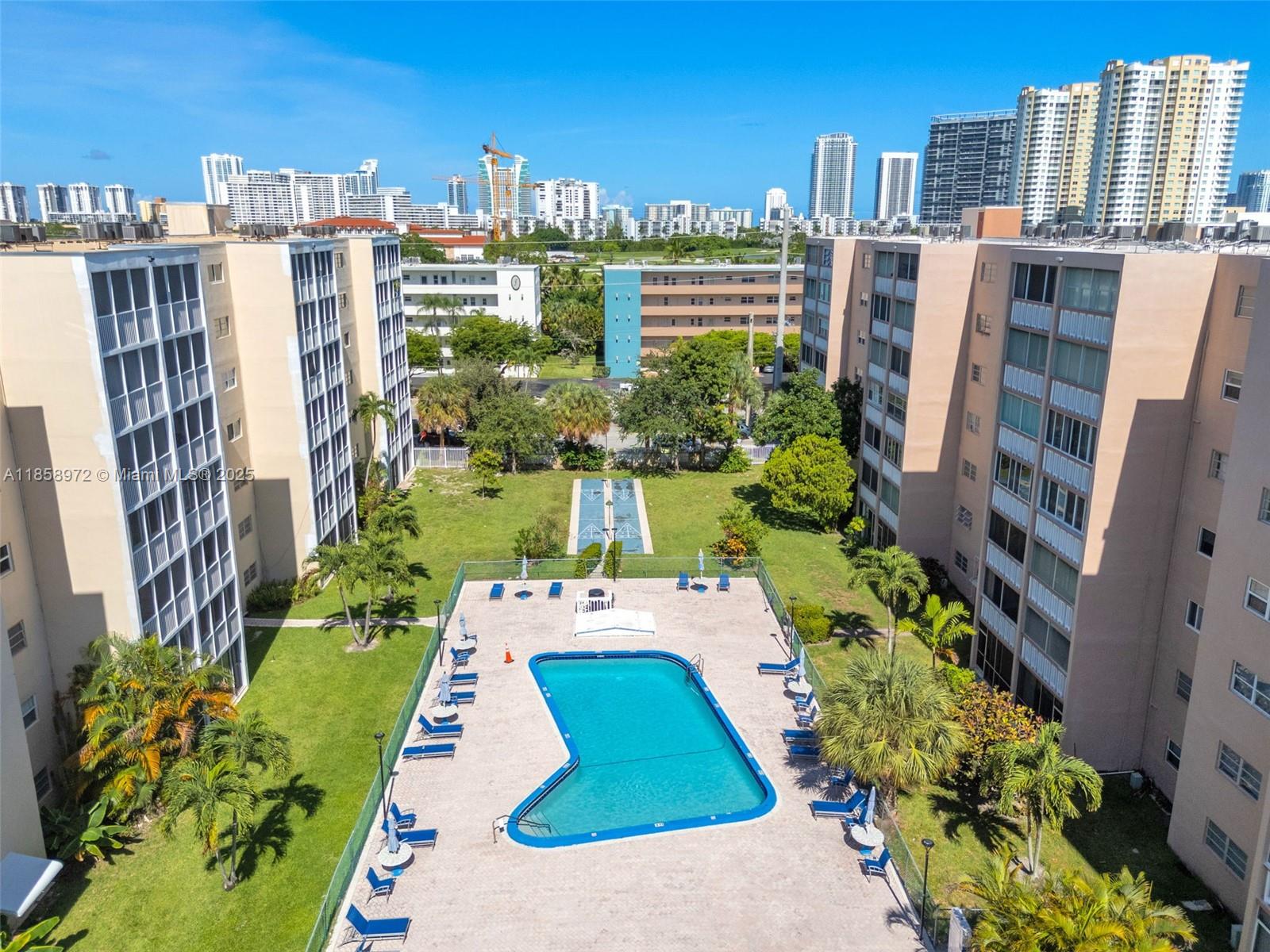 Photo of 301 14th Ave  #601, Hallandale Beach, Florida, 33009 - 