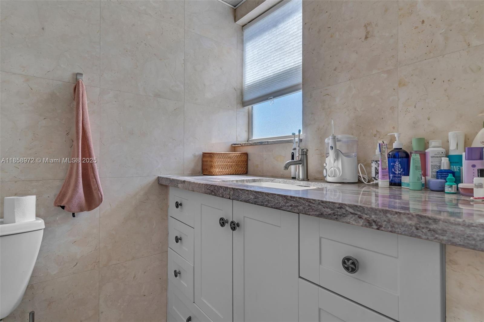 Photo of 301 14th Ave  #601, Hallandale Beach, Florida, 33009 - 
