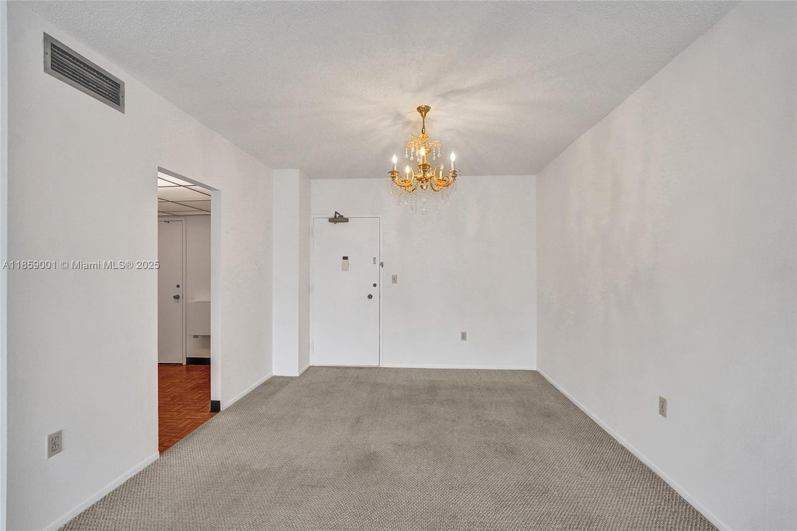 7K 2 / 2 1171 sq. ft. $ 2025-08-14 0 Photo